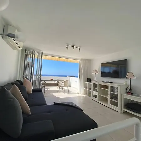 314 Colony Club *